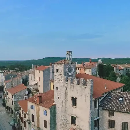 & Piutti דירה באלה