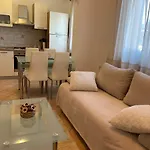Apartment Apartments & Room Piutti *